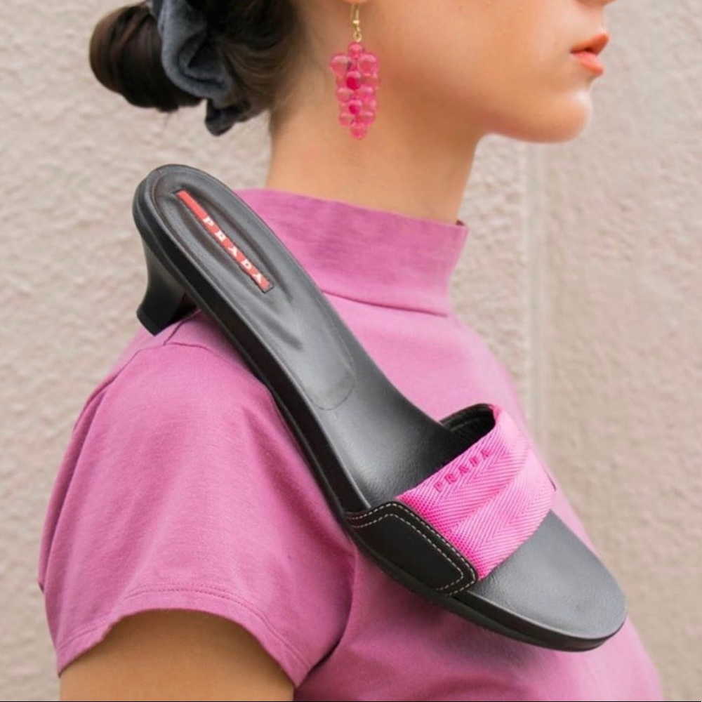 Vintage Prada Sport Slides (39)